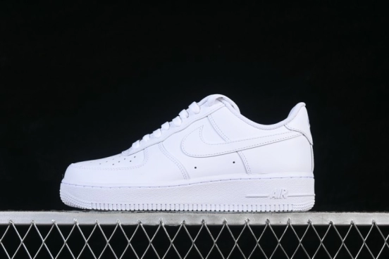 Nike Air Force 1 '07 Low Retro Basketball Shoes with Classic Cushioning - CW2288-111