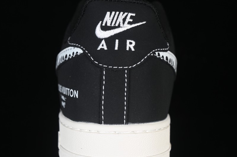 Nike Air Force 1 '07 Low Running Shoes with Lunar New Year Design - KG6699-F30