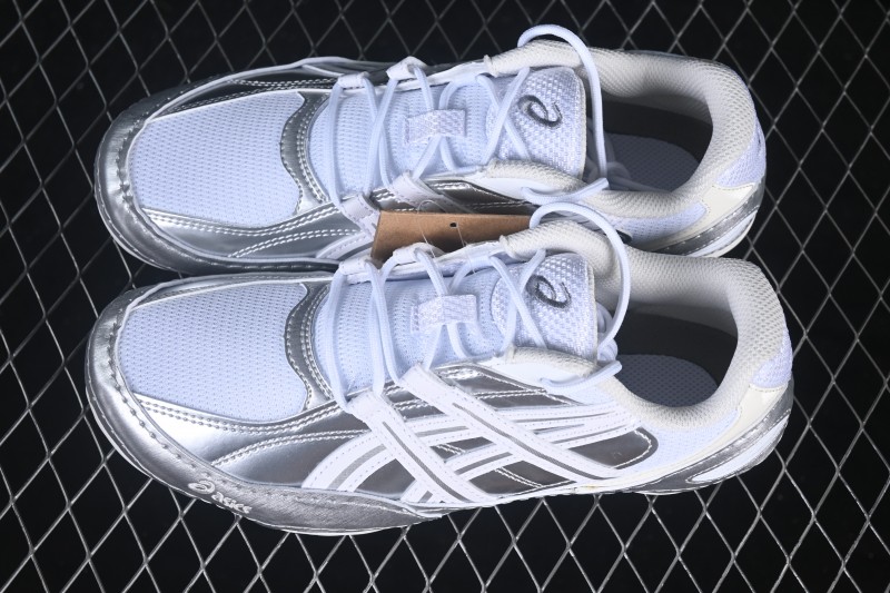 Asics Hypersync Retro Running Shoes Lightweight Breathable Casual Trainers - 1203A879-100