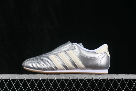Adidas Originals Taekwondo Low-Top Training Shoes with Wraparound Fit and Non-Slip Sole - JS4023