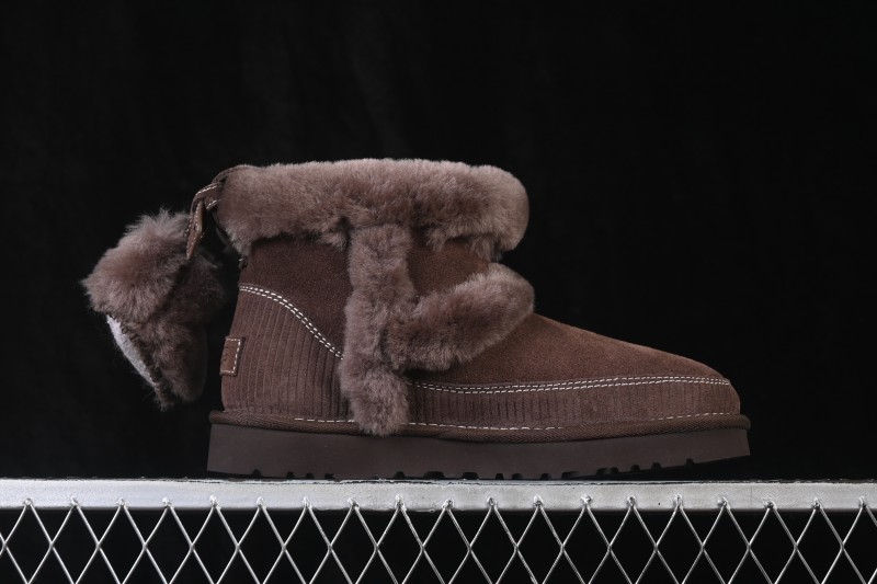 UGG Classic Novelty Cookie Suede Round Toe Slip-On Snow Boots - 1180434 BCDR