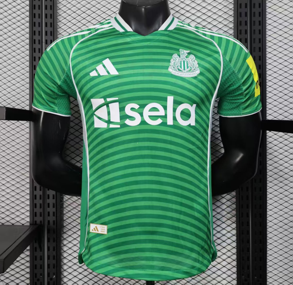 Player Version 25/26 Newcastle United Away Green Jersey